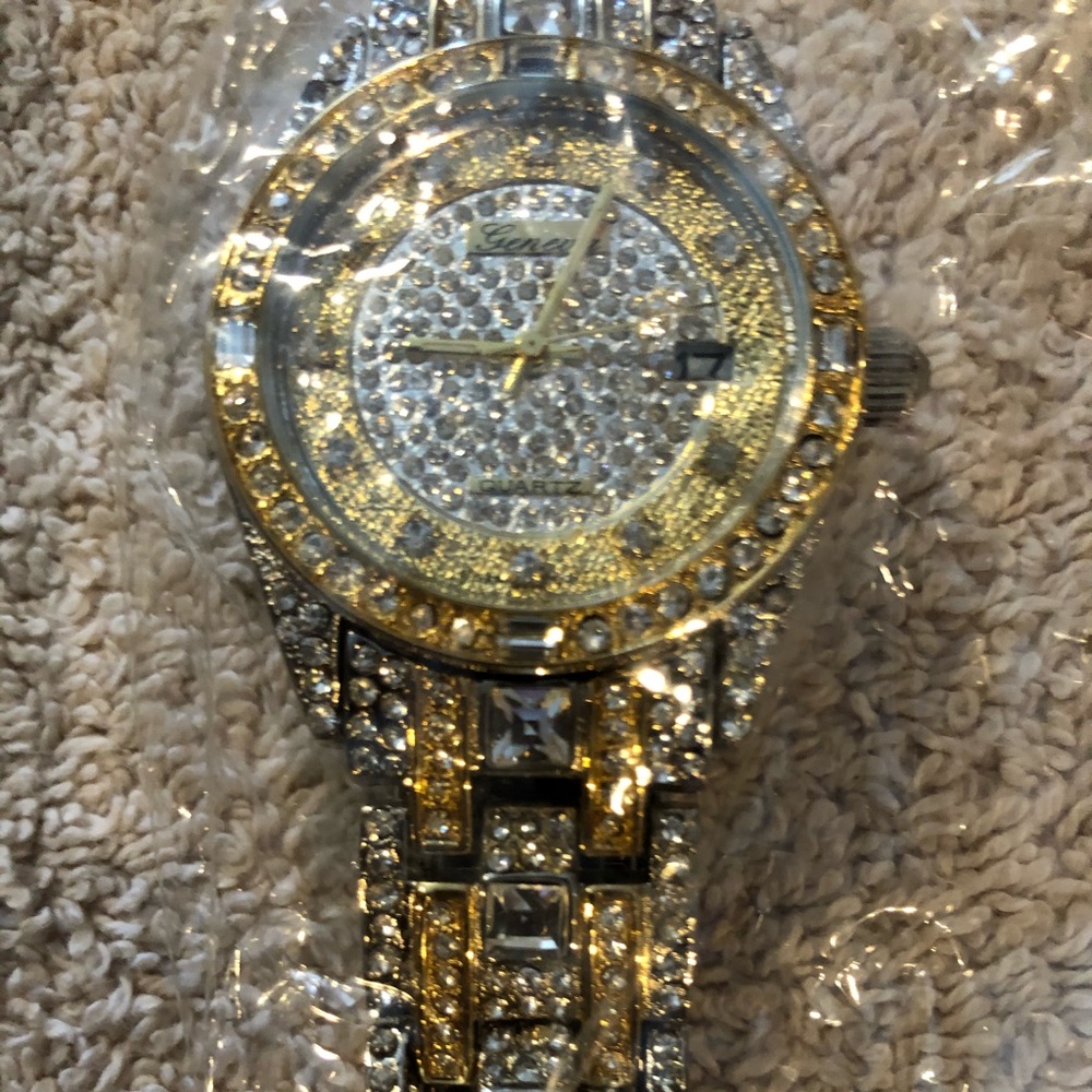 Bling Watch - Picture 2 of 3